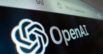 Was ist OpenAI? Von der Non-Profit-Organisation zur KI-Innovationskraft - Die Reise von OpenAI (Foto: AdobeStock / ymgerman 564087424)