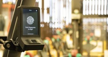QOC präsentiert biometrische Staplerzugänge mit Fingerabdruck und sicherer (Foto: QOC Technologie GmbH)