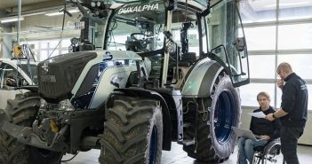 Vollelektronischer Traktor kombiniert innovativ modern Drive-by-Wire und sichere (Foto: Arnold NextG)