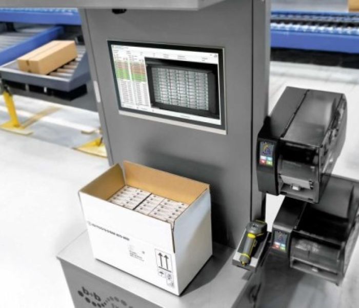 STS T Karton Chargencodierung (Foto: b+b Automations- und Steuerungstechnik GmbH)